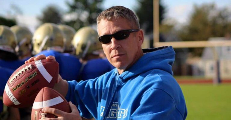 9th Circuit Blocks Praying Coach’s Push to Get High School Job Back
