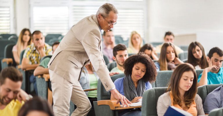 Here’s How Few Republicans Are On College Faculties