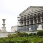 SCOTUS Order Pauses Deportations Under Alien Enemies Act