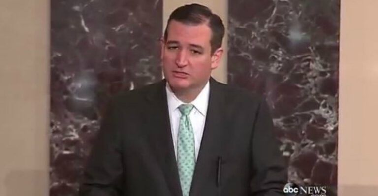Cruz: Obama Action Same as ‘Counterfeiting Immigration Papers’