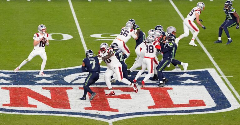 Report: DOJ Probes Whether NFL Is Pricing Out Fans