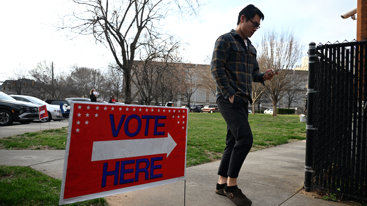 Dead Could be a Sizable Voting Bloc in This Battleground State