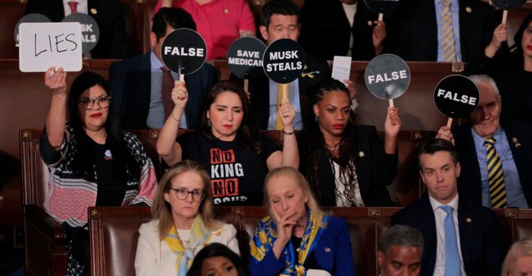 5 Reasons Why We’re Finally Seeing Democrats Implode