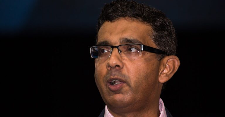 Martha Stewart, Rod Blagojevich Could Join Dinesh D’Souza on Trump Clemency List