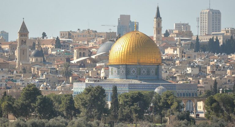 Rabbi Explains How Israel Rejected Socialism, Grew More Religious, and Fights Terrorism … and Why It Matters for the US