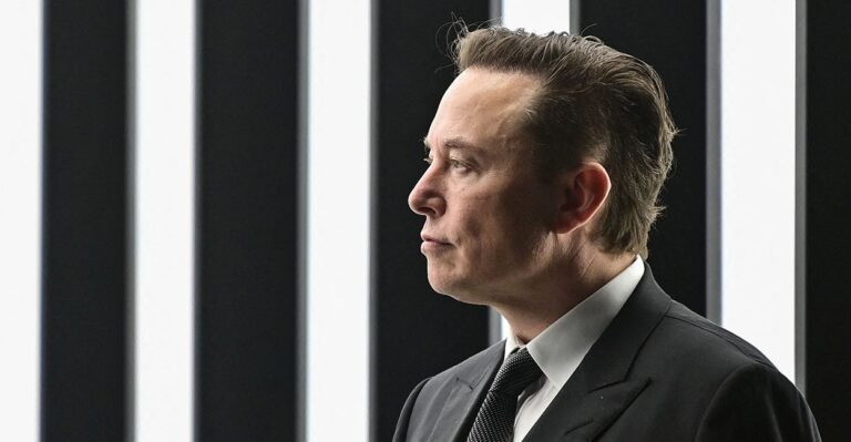 Elon Musk Teases ‘Spoiler Alert’ After Cleaning House at Twitter