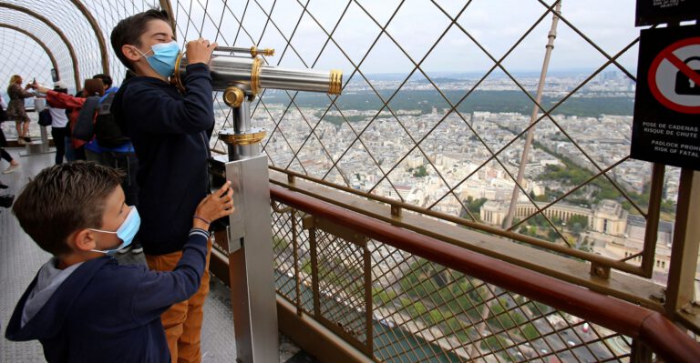 4 Angles in Understanding Spread of COVID-19 in US,  Europe