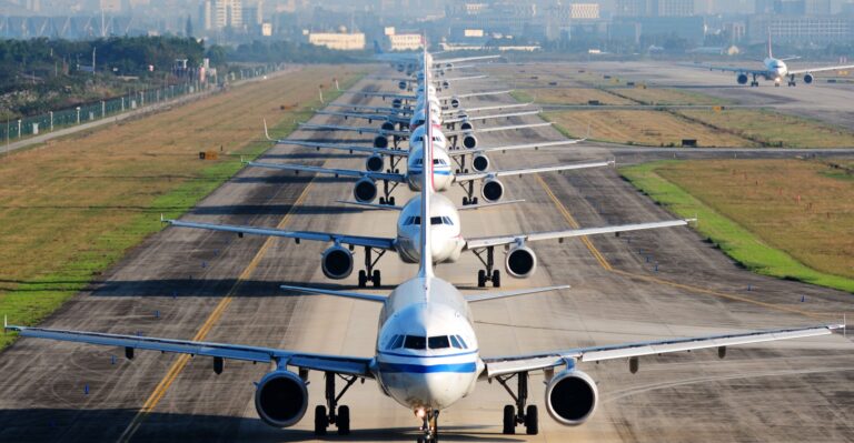 ‘INSANE’: Republicans Act Against Obama Policy That Risks Airline ‘Passengers’ Lives’ to Advance a ‘Woke Agenda’