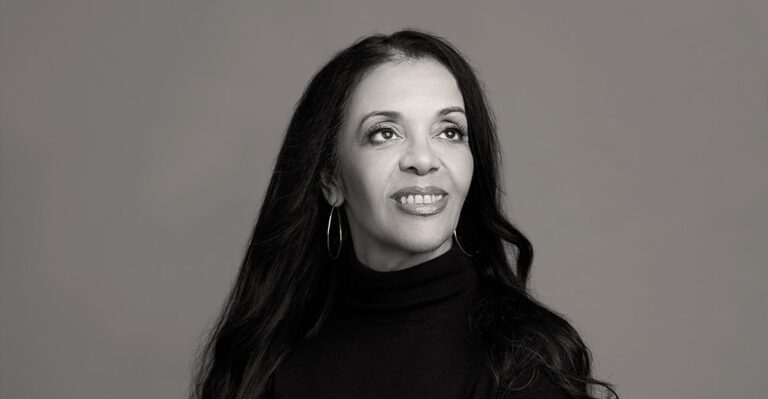 Author Explains Why ‘Race Does Not Exist’ 