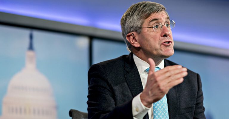 Trump Fed Nominee Stephen Moore Withdraws Bid