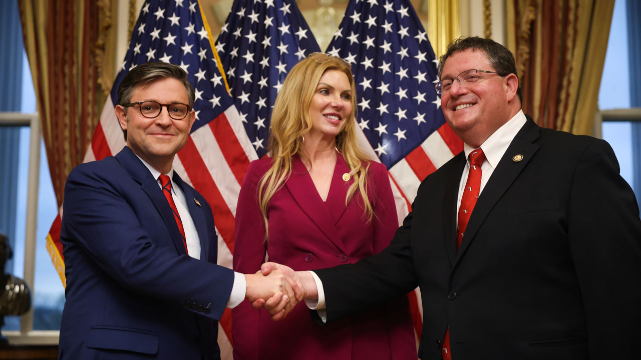 ‘Literal Foreign Interference’ GOP Officials Push Congressional Dual Citizenship Ban