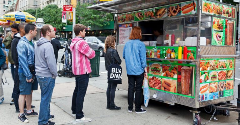 Chicago Aldermen Seek to Stifle Growing Food Truck Industry