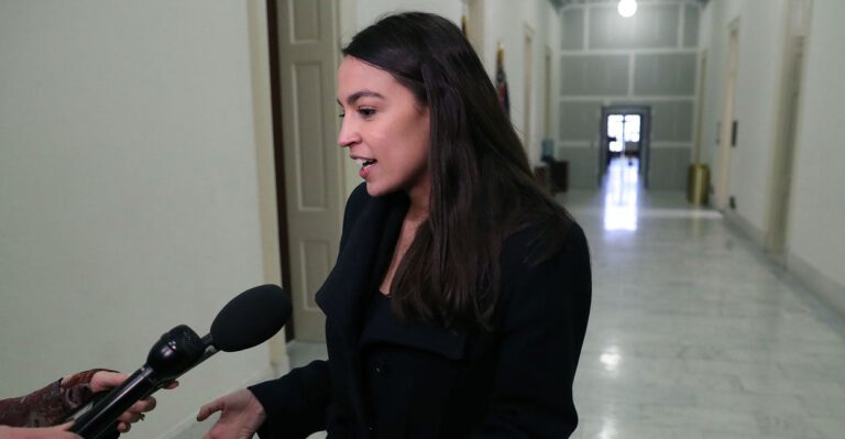 Democrats Refuse to Vote for Green New Deal They Endorsed