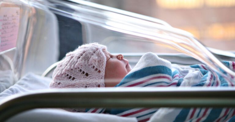 More Democrats Now Identify as Pro-Life, Poll Finds