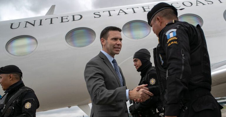 DHS Chief Visits Guatemala to Secure Deal on Migrants