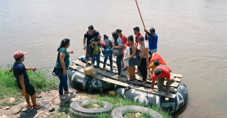 More Than 500,000 Central Americans Illegally Enter Mexico in First Half of Year