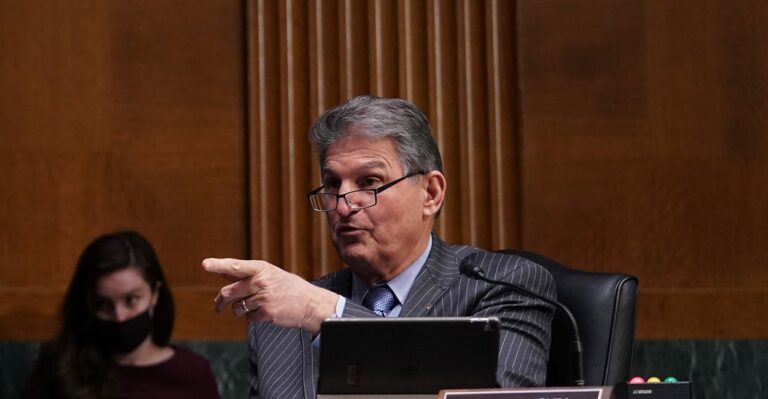 2 Senators Flip-Flop on Keystone XL Pipeline, Thwarting GOP Bid to Save It