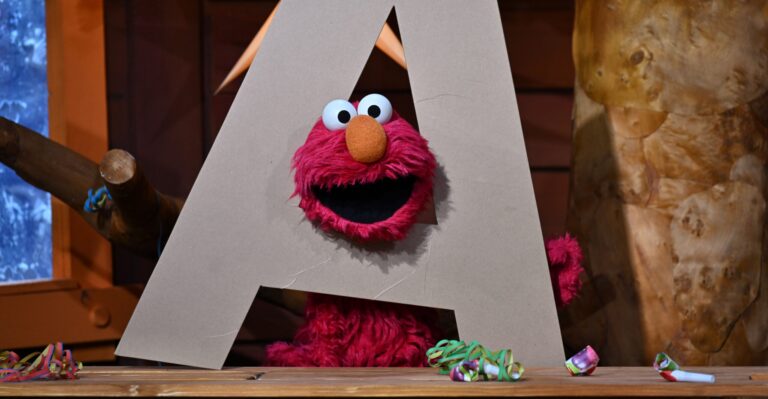 Never Start Your Argument by Posing With an Elmo Puppet