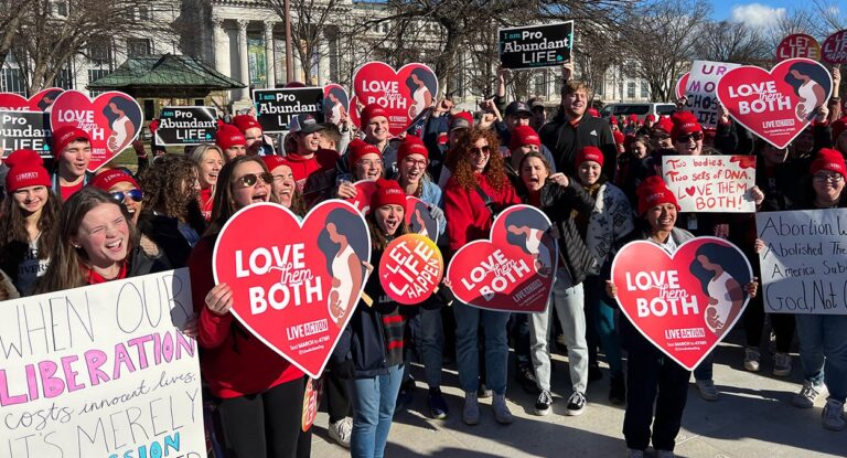 Cruz, Other GOP Lawmakers Demand Answers on  Smithsonian’s ‘Unjust Expulsion’ of Pro-Life Students 