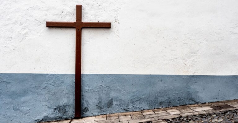 Tagging Evangelical Christians as a ‘Polarizing Extreme’