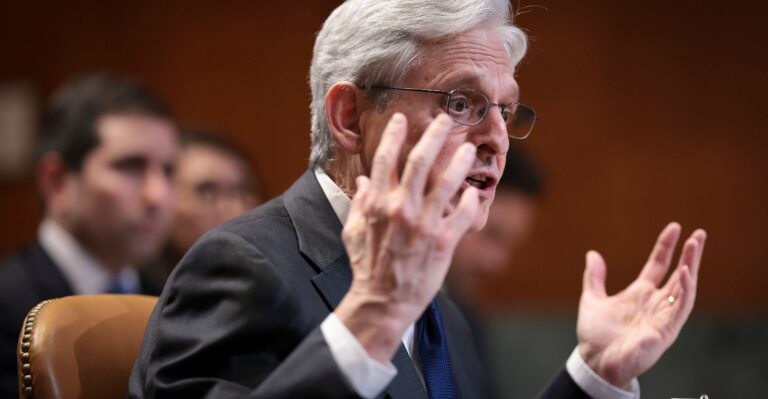 DOJ Discouraged Marshals From Arresting Illegal Protesters at Supreme Court Justices’ Homes, Senator Says