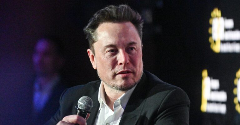 Hey, Elon Musk, You May Have a ‘Deep State’ Problem