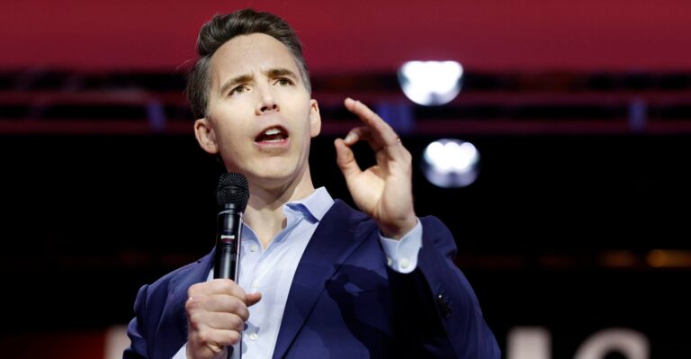 HAWLEY: AI Threatens the Working Man