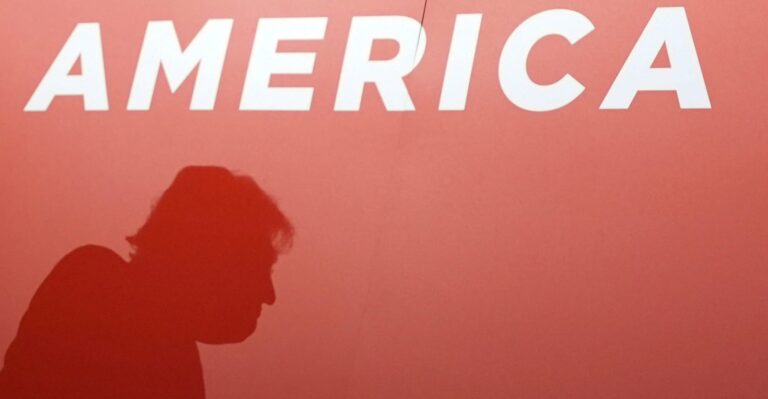 Owner of Home Remodeling Business Tells GOP Delegates About Economic Hardships