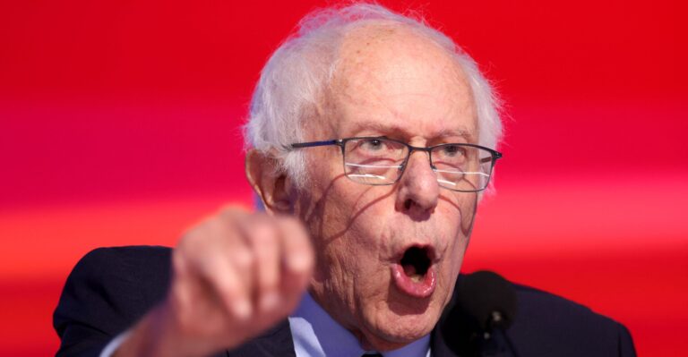 Backstabbing Behind the Scenes at the Democratic Convention