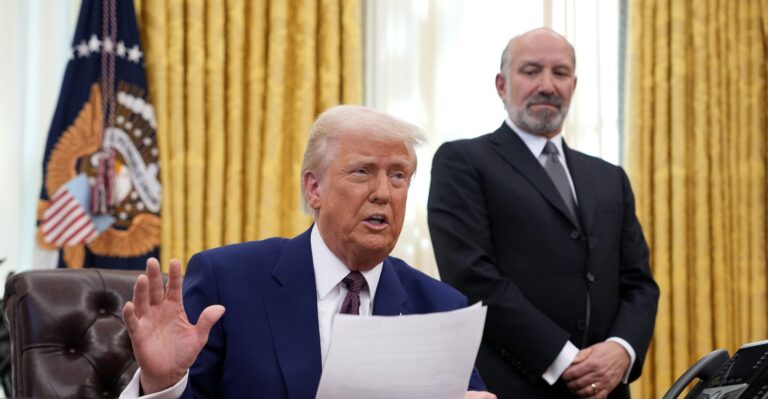Trump’s Blanket Tariff Plan Praised by Rust Belt Lawmakers