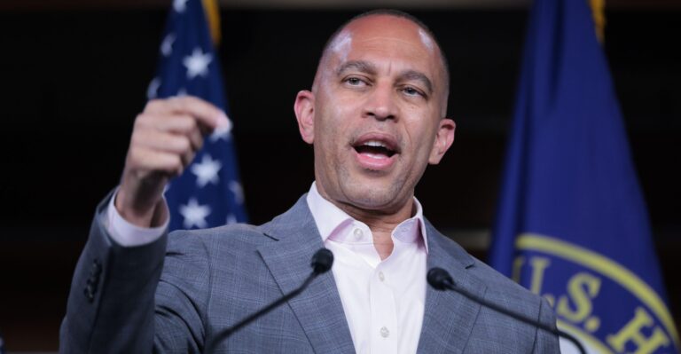 Minority Leader Jeffries Unclear on Path Forward for Democrat Comeback
