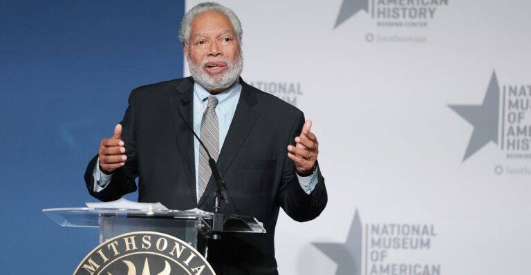 The Smithsonian’s Failure to Tell the American Story