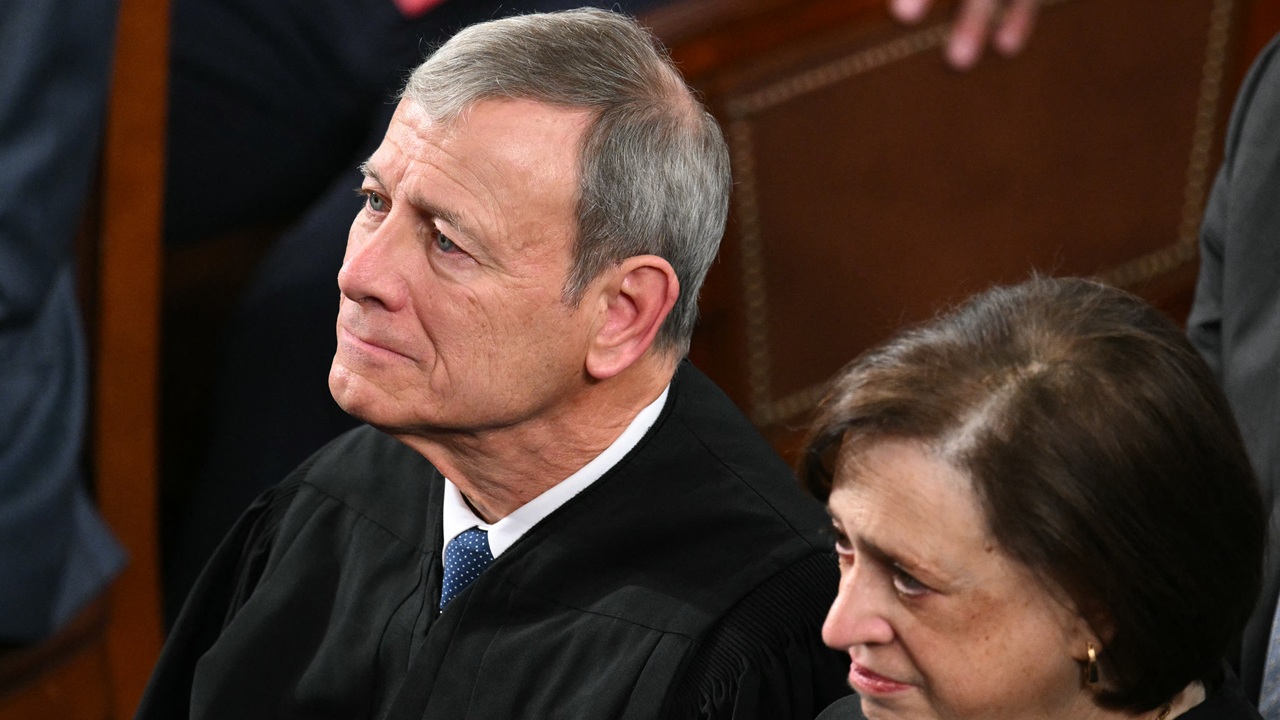 Supreme Court Says 14th Amendment Guarantees Birthright Citizenship to Children of Illegal Aliens and Tourists