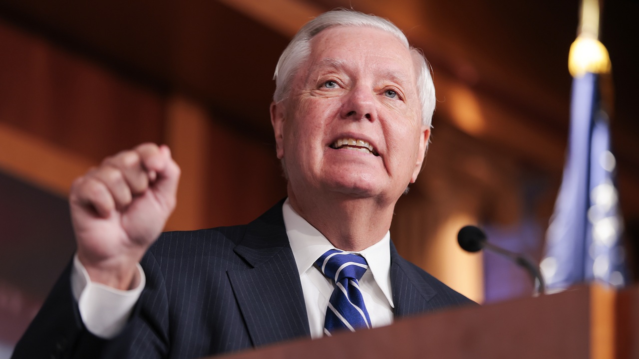 Senators Push to Increase Use of SAVE Program to Identify Noncitizens on Voter Rolls