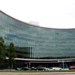 An outside view of the Cleveland Clinic.