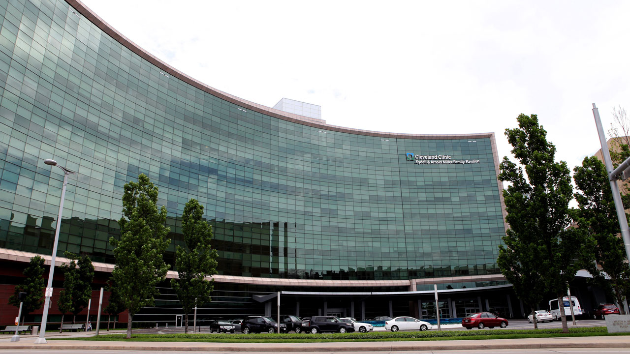 Deal With the Cleveland Clinic Better Protects Minors