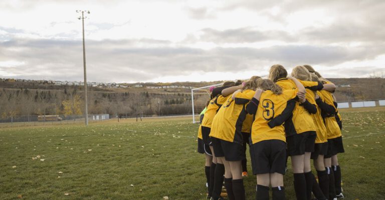 234 House Democrats, 2 Republicans Co-Sponsor Bill Forcing Schools to Let Male Athletes Compete on Girls Sports Teams