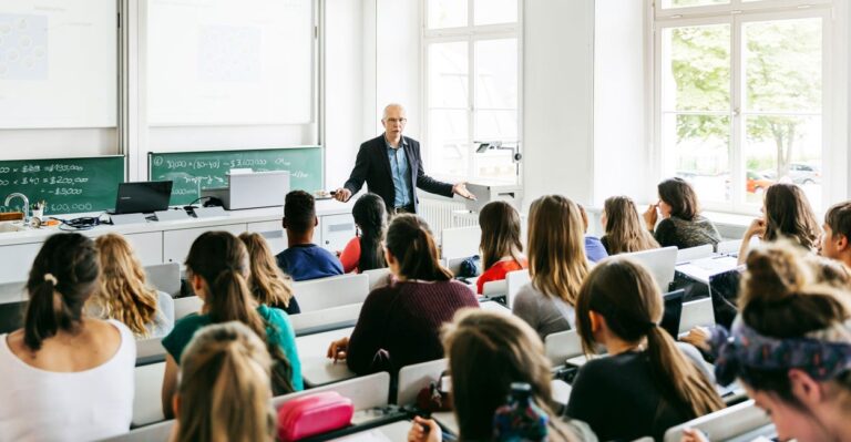Most American Schools Are Damaging Your Child