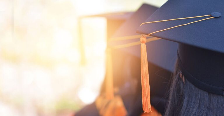 After Pastor Says ‘God Bless’ in Graduation Speech, Atheist Group Attacks
