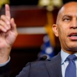 House Democrat Leader Jeffries Relents, Endorses Mamdani for NYC Mayor