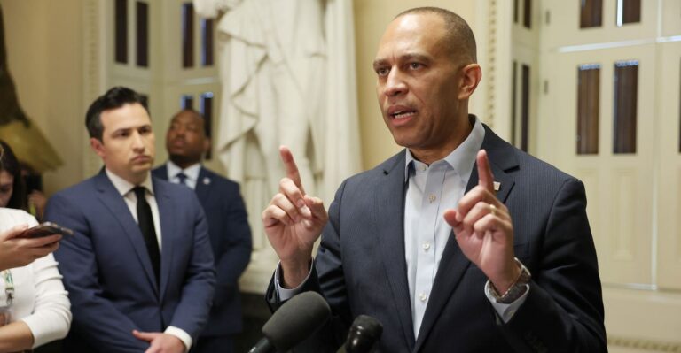 Hakeem Jeffries Gets Spotlight in Shutdown Sit-Down With Trump
