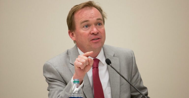 Amid Process Battle, Conservatives Complain of GOP Financial Support of More Liberal Republicans