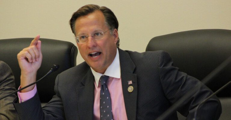 Security Before Amnesty, Conservative House Members Urge