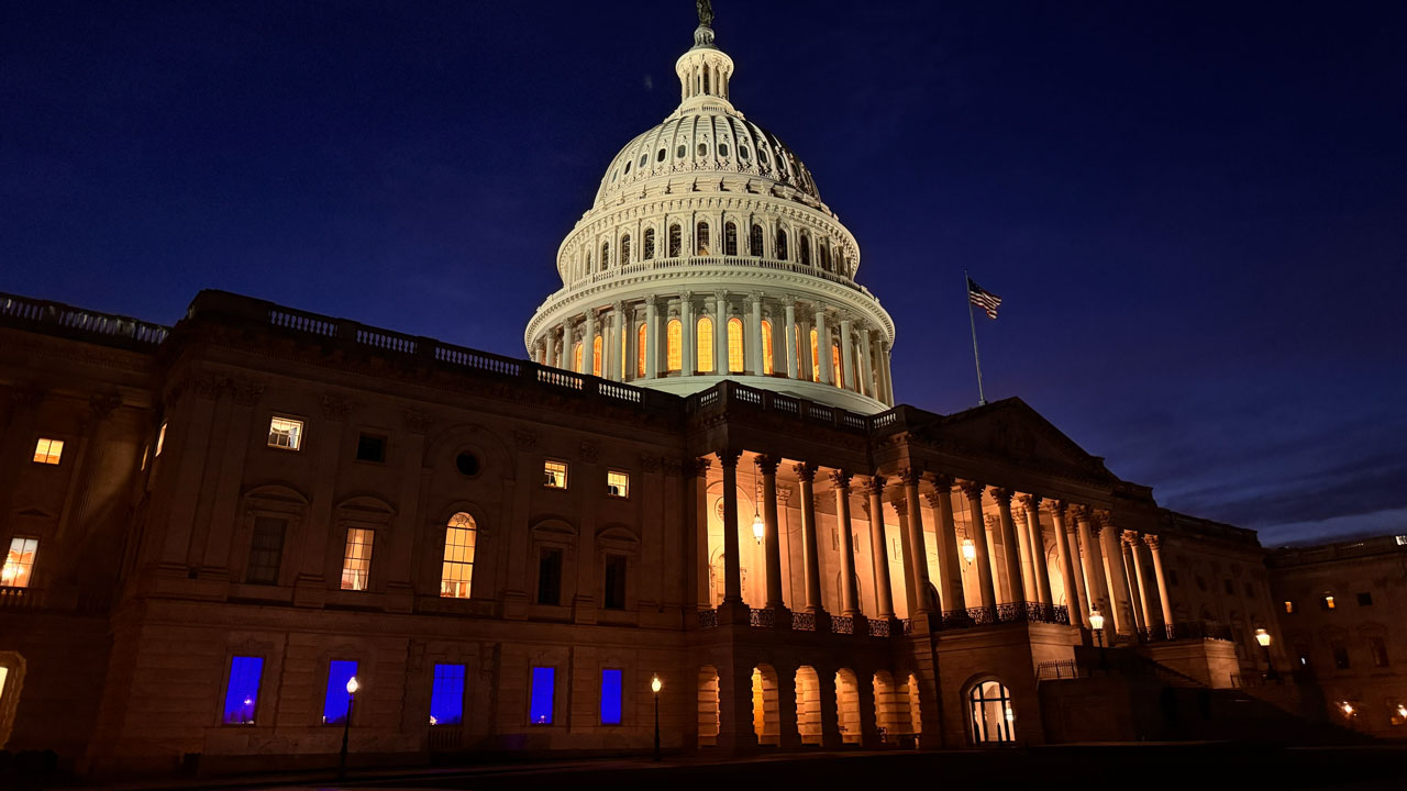 Emmer Lights the Capitol Blue, Vows GOP Will ‘Always Back the Blue’
