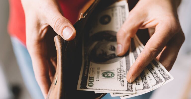 Analysis Ties Surge in Inflation to Increased Spending, Value of Debt