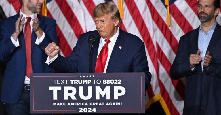 Trump Calls for Nation to ‘Come Together’ After Iowa Victory