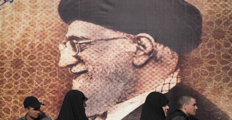 What Message Iran Was Sending by Awarding Medals to Those Who Captured US Sailors