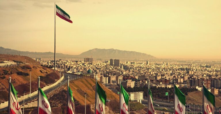 Obama Administration Shrugs Off Troubling Report on Iran’s Nuclear Weapons Activity