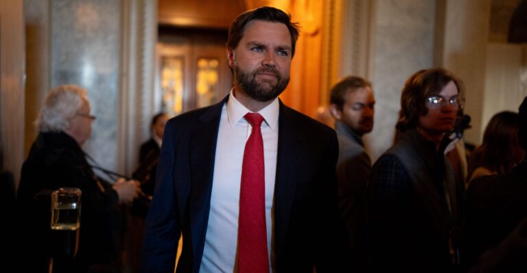 These GOP Senators Rip ‘Neocon’ Foreign Policy on Both Sides