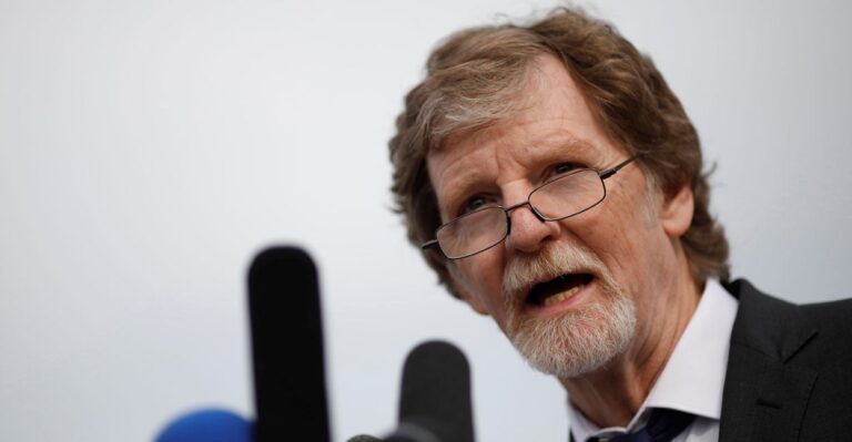 4 Highlights From Christian Baker’s Wedding Cake Case at Supreme Court